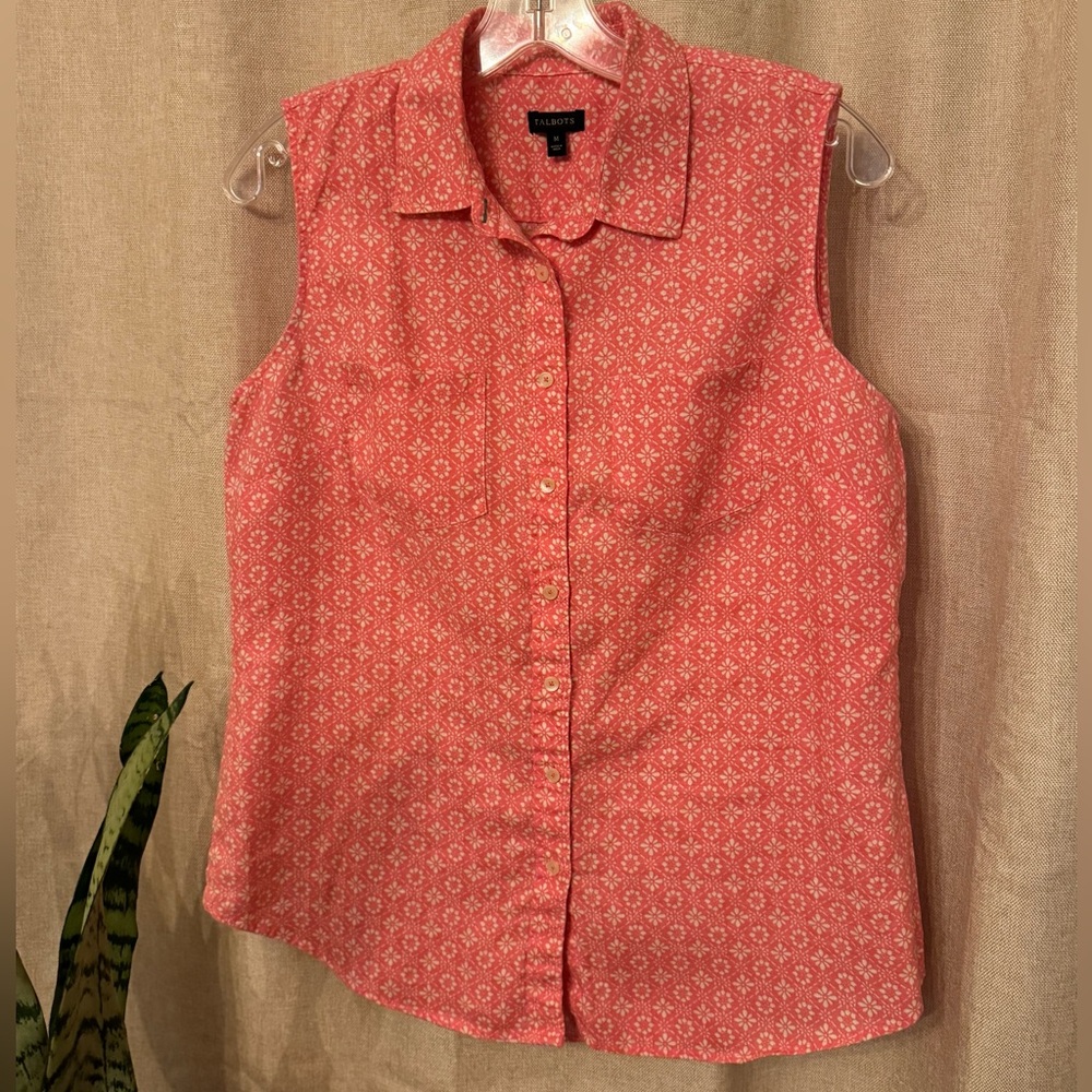Medium Talbots sleeveless linen top